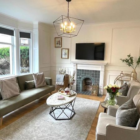 Stylish & Chic Central Apartment With Hot Tub Perth Exteriör bild
